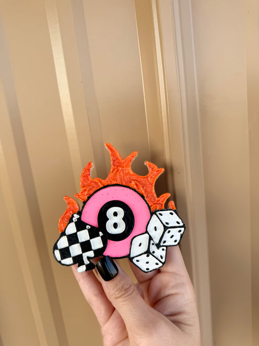 8 Ball Pink